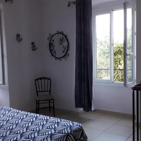 Logement Dans Une Maison Corse